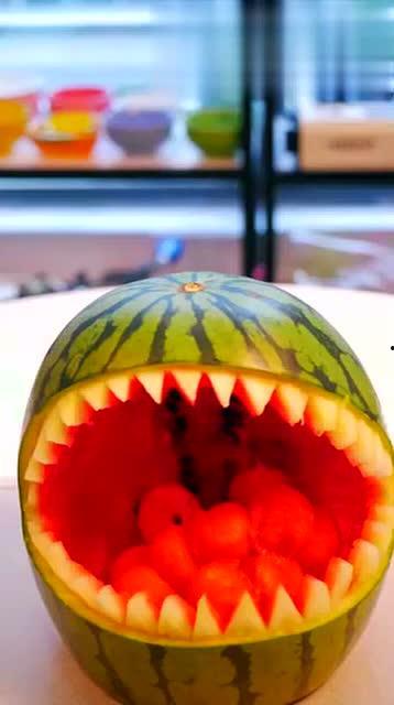 第五吃瓜吧,揭秘娱乐圈背后的那些事儿